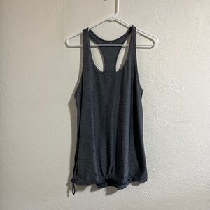 Under armour women's extra-large workout tank